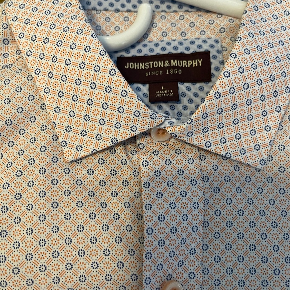 Shirt - Picture 2 of 4